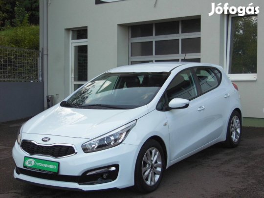 KIA CEE'D 1.4 Cvvt EX Limited Szervízkönyv-Klím...