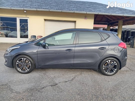 KIA CEE'D 1.4 Cvvt Platinum Magyarországi. Korm...