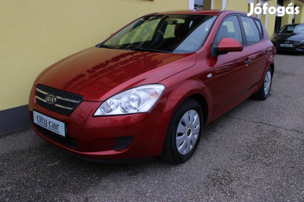 KIA CEE'D 1.6 EX Klima. ABS !