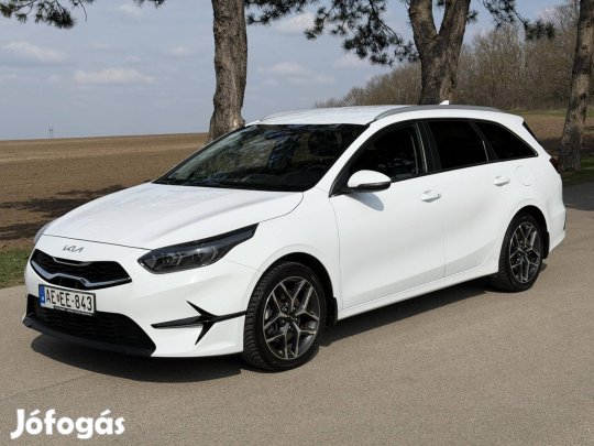 KIA CEE'D Ceed SW 1.5 T-GDI Platinum Magyar/ALU...