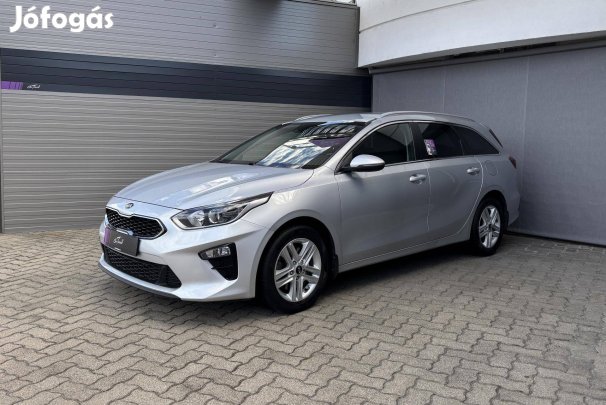 KIA CEE'D Ceed SW 1.6 CRDi HP Hybrid Gold Garan...