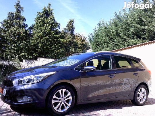 KIA CEE'D SW 1.4 CRDI LX Karambolmentes! Végig...
