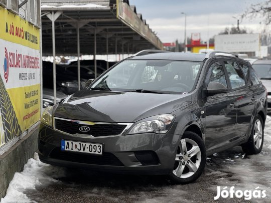 KIA CEE'D SW 1.4 EX ITT és Most Akció!!!