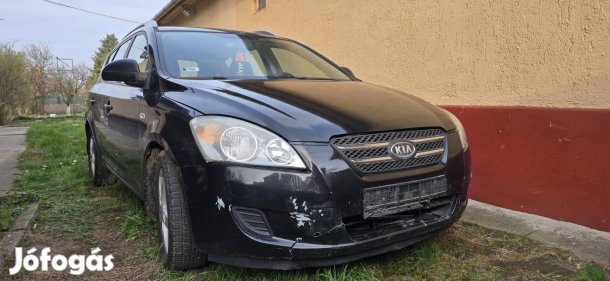 KIA CEE'D SW 1.6 CRDi LX Motor.Váltó Hibátlan