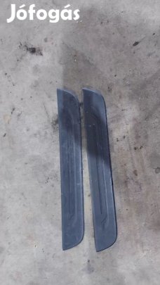 KIA Ceed Ceed 12- Első ajtó jobb bal műanyag küszöb díszléc elem 0327