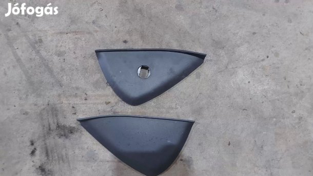 KIA Ceed Ceed 12- Műszerfal műanyag háromszög elem borítás 0331