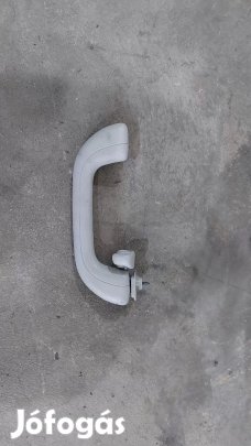 KIA Cee'd Ceed 12- Tetőkárpit felső fogantyú kapaszkodó markolat 0678