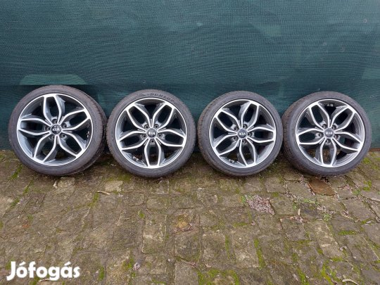 KIA Pro Ceed GT alufelni+nyári gumi 5X114.3 R18