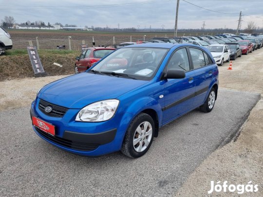 KIA RIO 1.4 EX Plus Garanciával . ingyenes szer...
