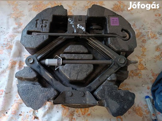 KIA Soul emelő készlet