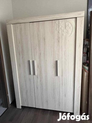 KIKA Milian bababútor szett 190 000 Ft