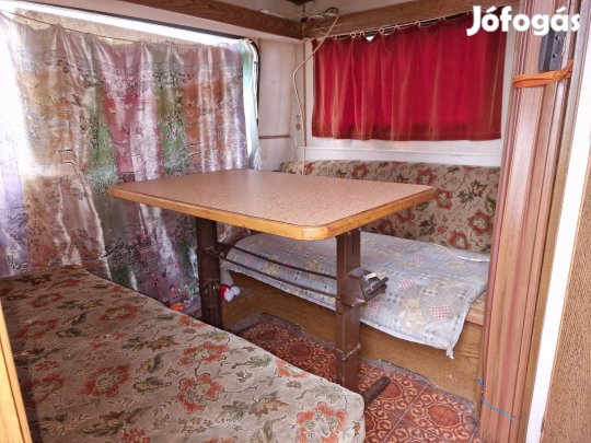 KIP 540 lakokocsi telepitesre, 5 fekhelyes, szallitassal is