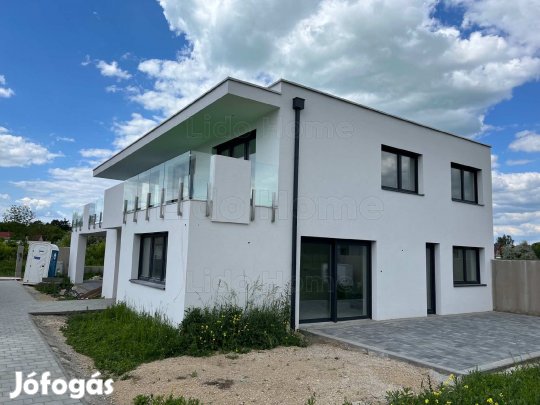 KIVÁLÓ BEFEKTETÉSI LEHETŐSÉG SIÓFOK-SÓSTÓN!