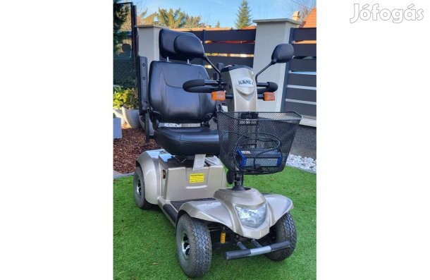 KKSZ-4 elektromos moped rokkantkocsi rokkant kocsi