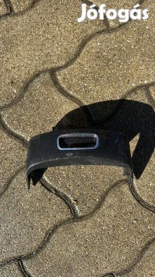 KÖZÉPSŐ KONZOL eladó