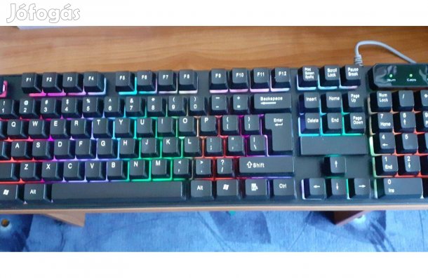 KR 6300 világító billentyűzet