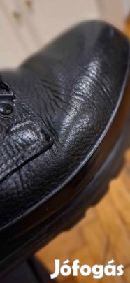 KS 90 svájci katonai bakancs/ 40,5/ fekete