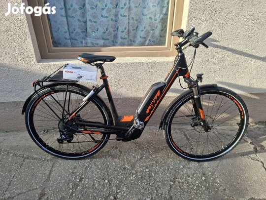 KTM 28-as női elektromos kerékpár ingyen futár 