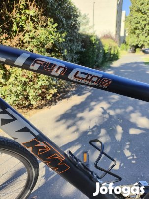 KTM Fun Line Trekking kerékpár 