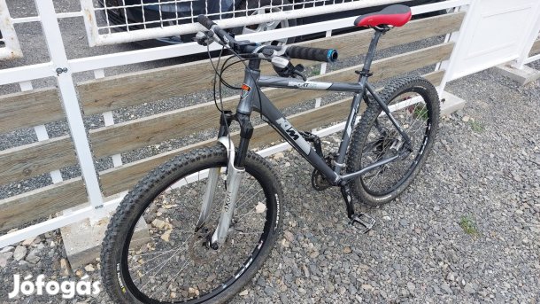 KTM hidro tárcsafékes 3x9s, aluvazas teleszkópos kerékpár eladó 