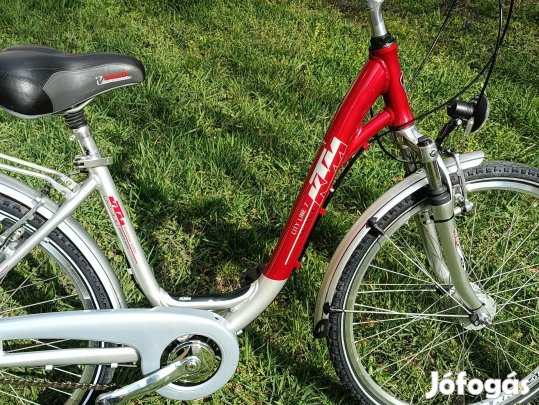 KTM női mélyvázas kerékpár 43 cm 155-162cm