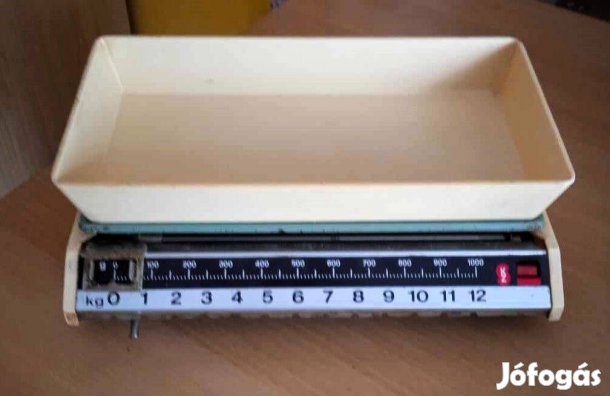 KZ, manuális retro konyhai mérleg műanyag tálcával