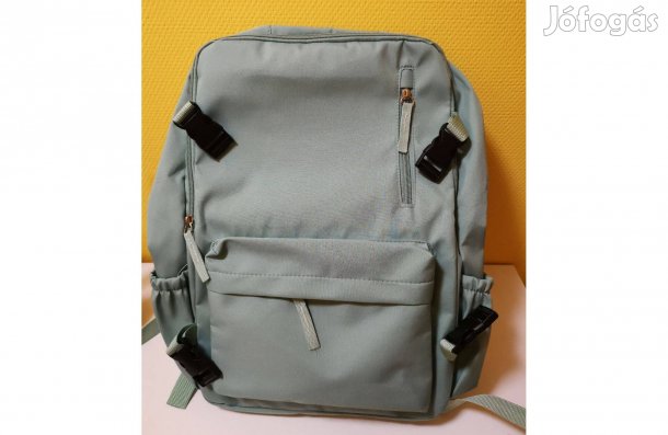 Kabinméretű hátizsák