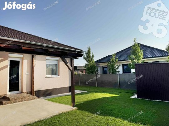 Kadafalván, újszerű tégla családi ház ELADÓ!
