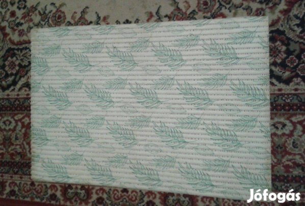 Kádkilépő, fürdőszobai habszőnyeg