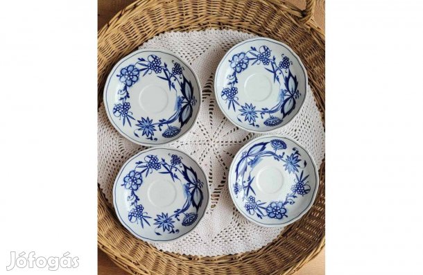 Kahla hagymamintás, porcelán alátét tányér 4 db