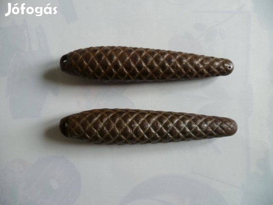 Kakukkos órához súlyok