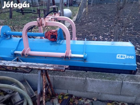 Kalapácsps Mulcsozó Stark Kdx 240