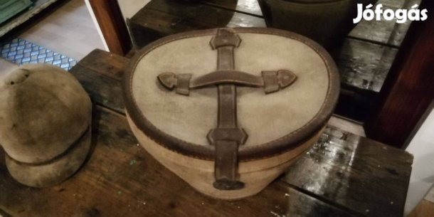 Kalapos doboz, lovagló kalappal, Grand hotel felirattal, bőr és textil