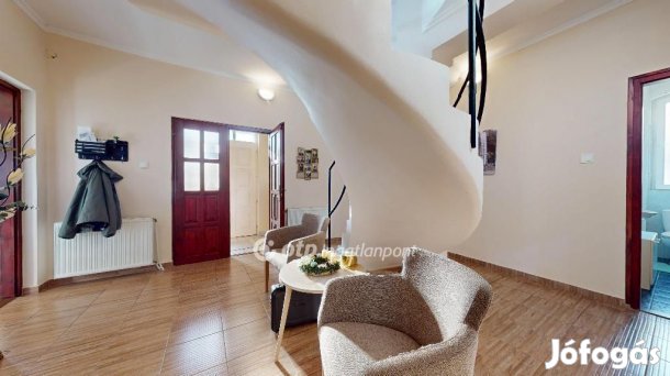 Kálmánházai 225 nm-es ház eladó