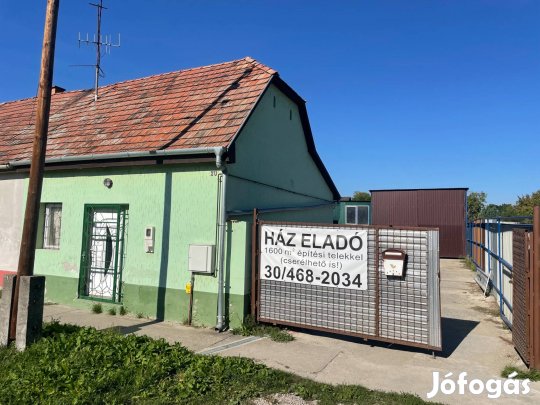 Kalocsa ingatlan eladó, Szent Imre utca