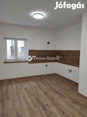 Kalocsai eladó 68 nm-es lakás