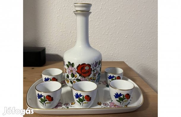 Kalocsai pálinkás készlet