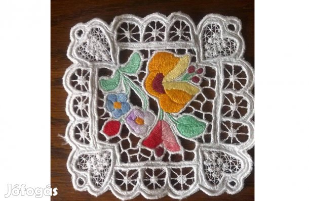 Kalocsai riselt terítő eladó