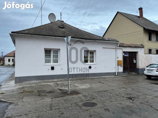 Kalocsán 2 szobás lakás eladó