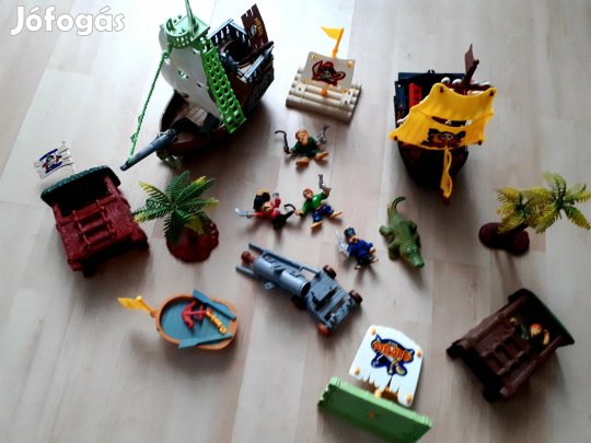Kalózos nagy játék készlet több szett sok figurás új állapot