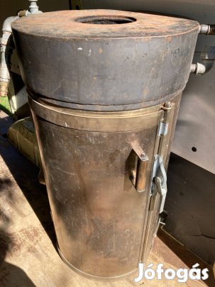 Kályha vízteres fűrészporos