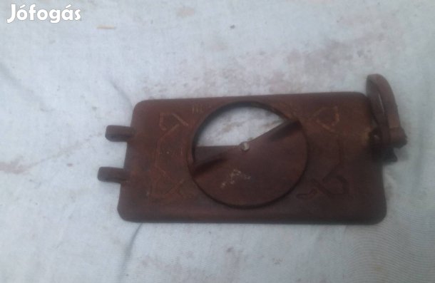 Kályhaajtó használt 5000 Ft