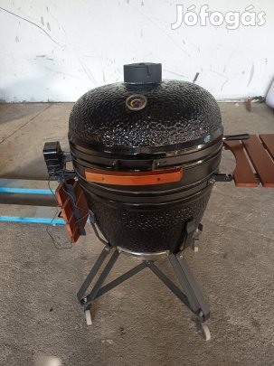 Kamadó grill .