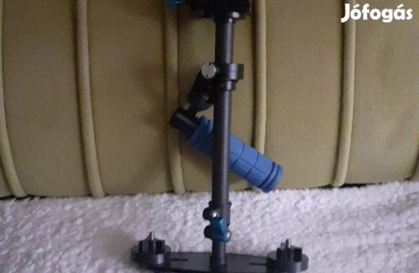 Kamera stabilizátor telefonhoz és kamerához