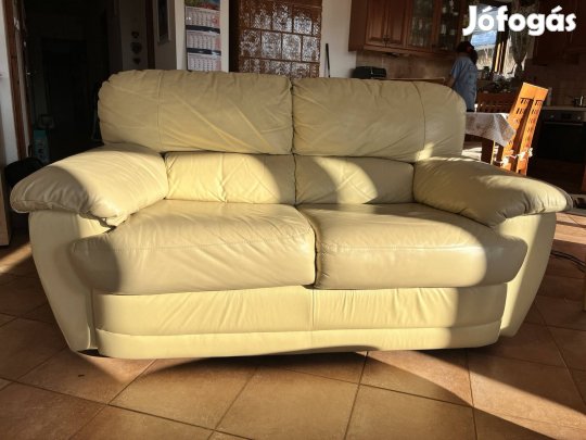 Kanapé 2 személyes