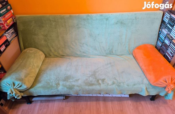 Kanapé a remek IKEA-ból