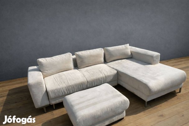 Kanapé ágyfunkcióval