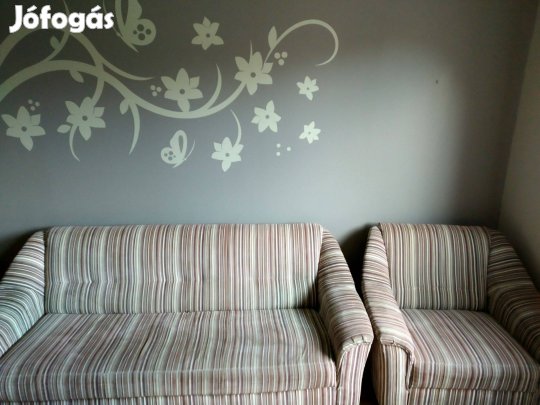 Kanapé fotellal