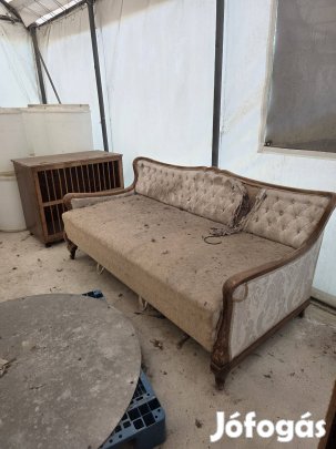 Kanapé régi retró
