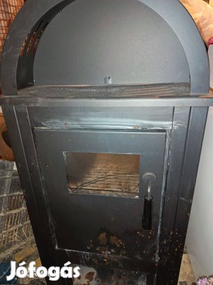 Kandalló, hűtő, tűzhely